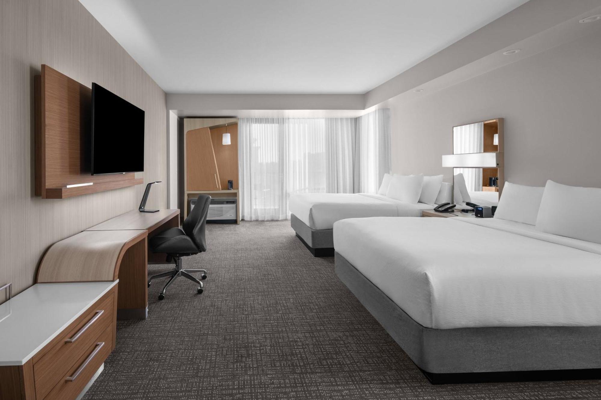 Courtyard By Marriott Clearwater Beach Eksteriør billede