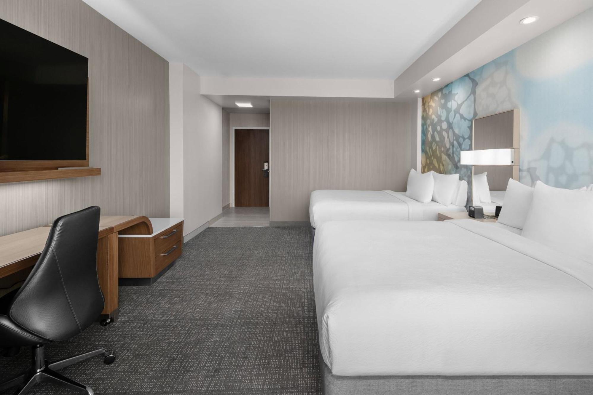 Courtyard By Marriott Clearwater Beach Eksteriør billede