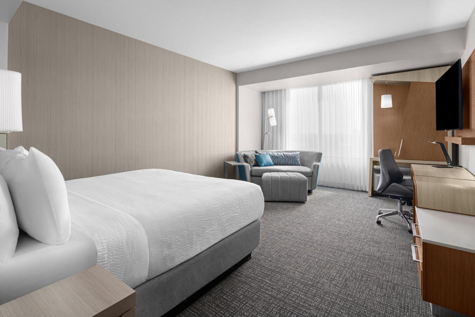 Courtyard By Marriott Clearwater Beach Eksteriør billede